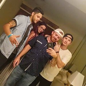 Meet your Posher, Dillon